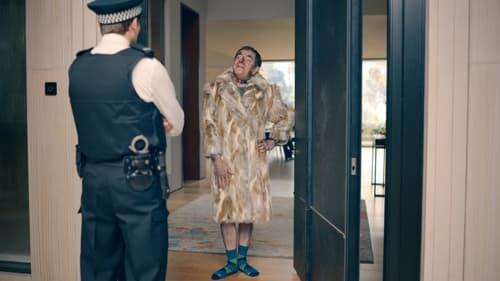 Man vs Bee Season 1 Episode 4 - Chapter 4