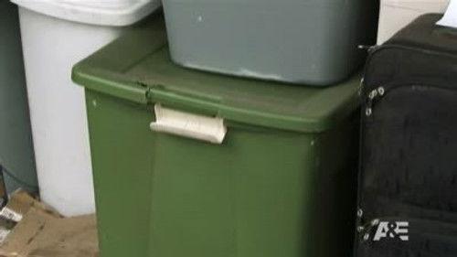 Storage Wars Season 3 Episode 19 - Sheets and Geeks