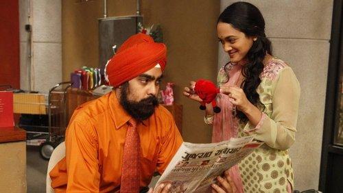 Outsourced Season 1 Episode 14 - The Todd Couple