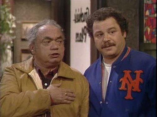 All in the Family Season 8 Episode 16 - Super Bowl Sunday