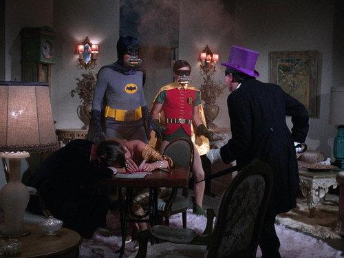 Batman Season 1 Episode 4 - The Penguin's a Jinx