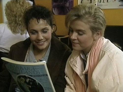 Alle elsker Debbie Season 1 Episode 1 - Episode 1