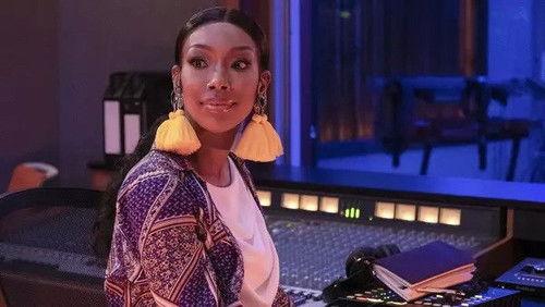 Queens Season 1 Episode 9 - Bars