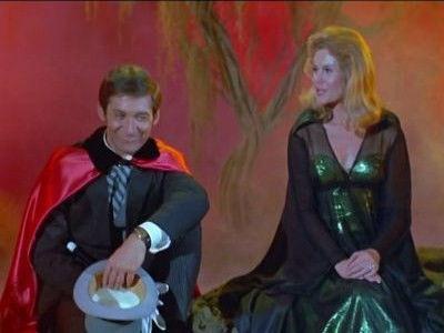 Bewitched Season 7 Episode 7 - Samantha's Bad Day in Salem