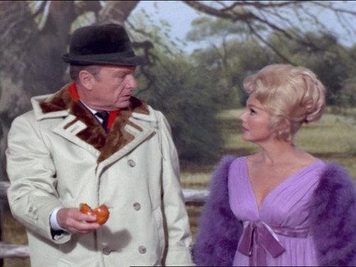 Green Acres Season 4 Episode 21 - A Hunting We Won't Go