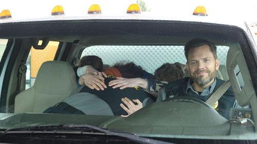 Animal Control Season 1 Episode 11 - Birds and Foxes