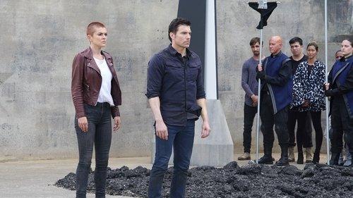 Marvel's Inhumans Season 1 Episode 7 - Havoc in the Hidden Land