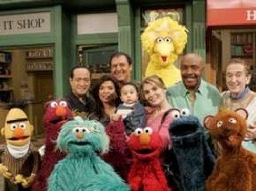 Sesame Street Season 37 Episode 22 - Gina Adopts A Baby (1)