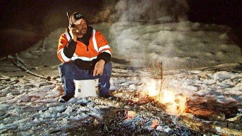 Ice Road Truckers Season 10 Episode 7 - Into the Fire