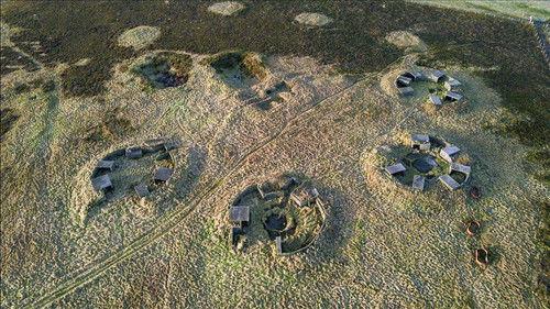 What on Earth? Season 9 Episode 9 - Stalin's Secret Atlantis