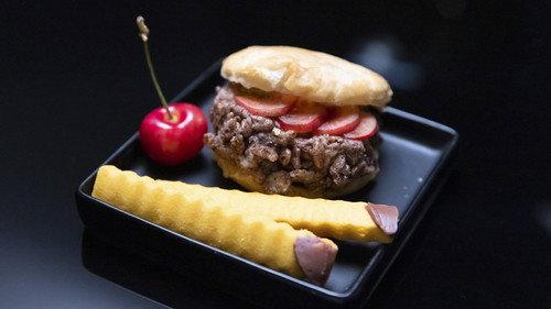 Chopped Season 56 Episode 7 - Burger: Impossible