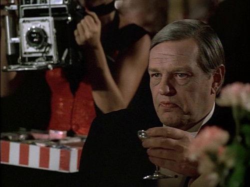 Ellery Queen Season 1 Episode 1 - The Adventure of Auld Lang Syne