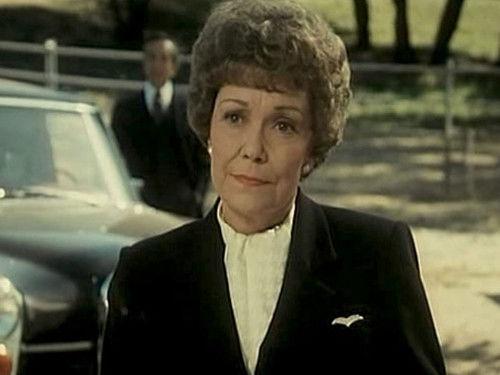 Falcon Crest Season 9 Episode 7 - Doctor Dollars