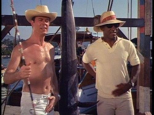 I Spy Season 1 Episode 27 - It's All Done with Mirrors