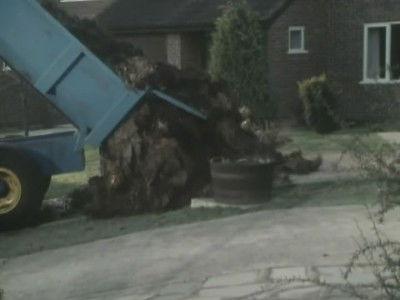 Ever Decreasing Circles Season 3 Episode 1 - Manure