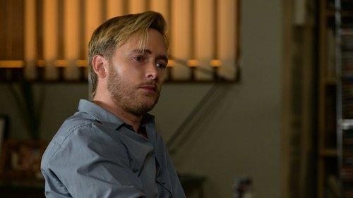 Cuéntame cómo pasó Season 22 Episode 6 - Episode 6