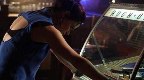 Once Upon a Time Season 2 Episode 19 - Lacey