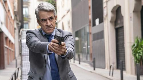 Hanna Season 2 Episode 8 - The List