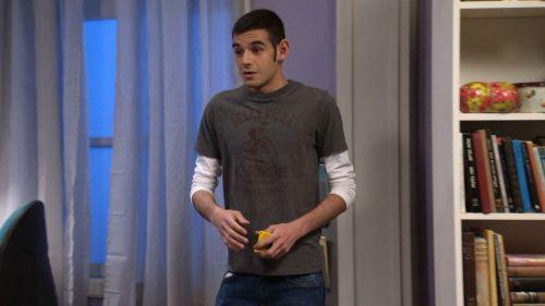 Mishpaha Sholetet Season 1 Episode 3 - Episode 3