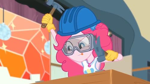 My Little Pony: Equestria Girls - Better Together Season 1 Episode 34 - Constructive Criticism