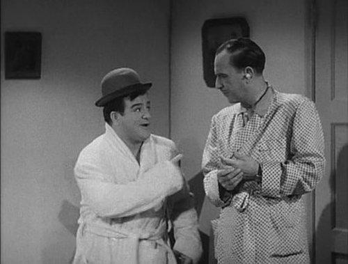The Abbott and Costello Show Season 1 Episode 13 - Peace and Quiet