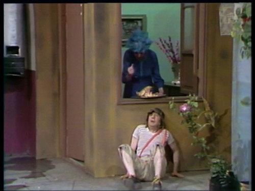 El Chavo del Ocho Season 4 Episode 4 - El Pollo Asado