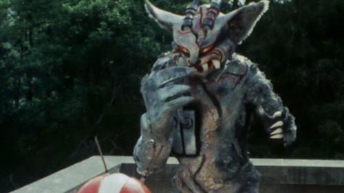 Kamen Rider Season 2 Episode 17 - The Devil Spray is the Reaper's Weapon