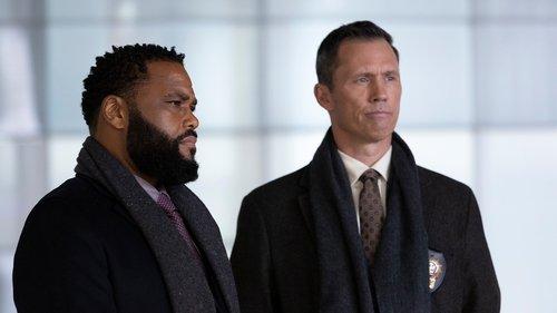 Law & Order Season 21 Episode 1 - The Right Thing