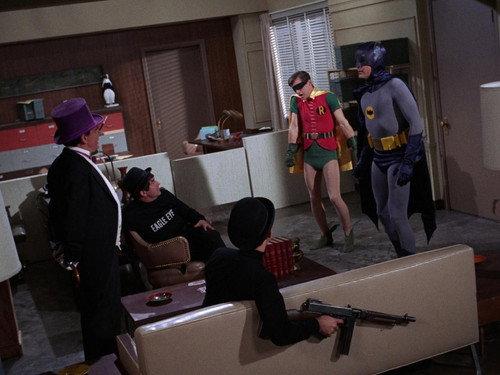 Batman Season 1 Episode 22 - Not Yet, He Ain't