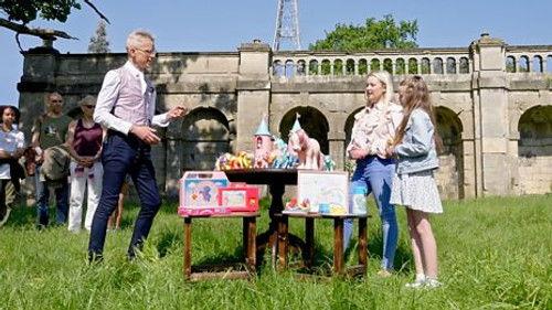 Antiques Roadshow Season 46 Episode 13 - Crystal Palace Park, London 3
