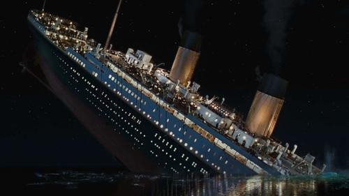 Hors de contrôle Season 1 Episode 13 - Episode 13