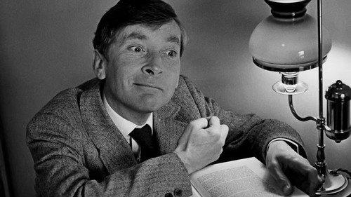 Comedy Legends Season 3 Episode 4 - Kenneth Williams