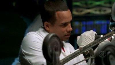 CSI: NY Season 3 Episode 13 - Obsession