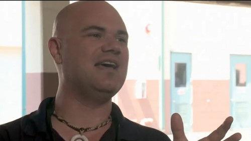 Storage Hunters Season 2 Episode 19 - Fuel to the Fire