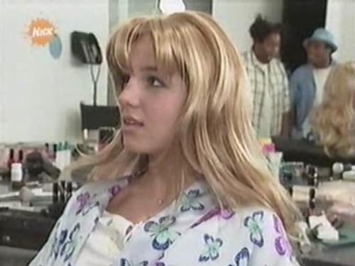 Kenan & Kel Season 4 Episode 8 - Aw, Here It Goes To Hollywood (2)