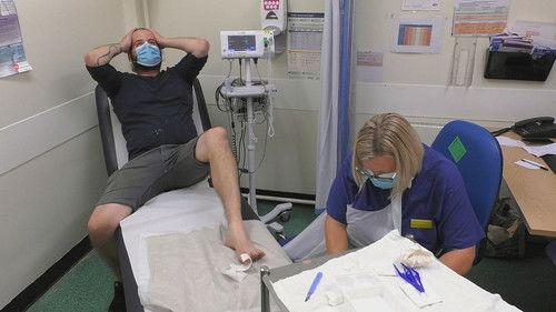 24 Hours in A&E Season 26 Episode 4 - A Love Without End