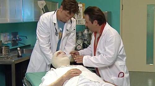 Our Little Clinic Season 5 Episode 10 - Policaj