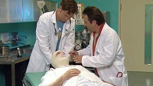 Our Little Clinic Season 5 Episode 10 - Policaj