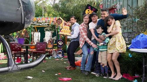 Broke Season 1 Episode 13 - Sammy's Party