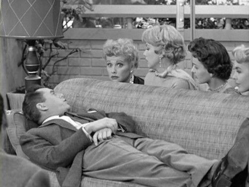 I Love Lucy Season 4 Episode 17 - Don Juan and the Starlets