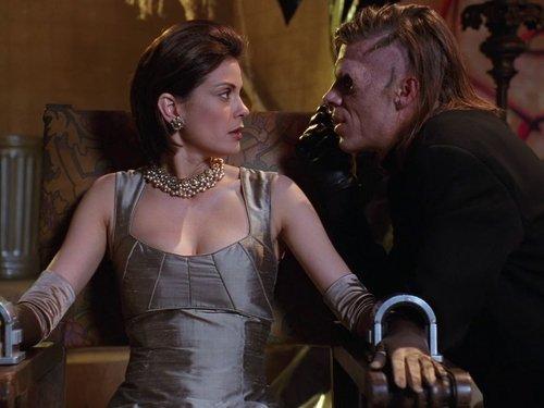 Lois & Clark: The New Adventures of Superman Season 4 Episode 19 - Voice from the Past (3)