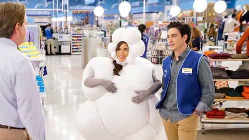Superstore Season 2 Episode 5 - Spokesman Scandal