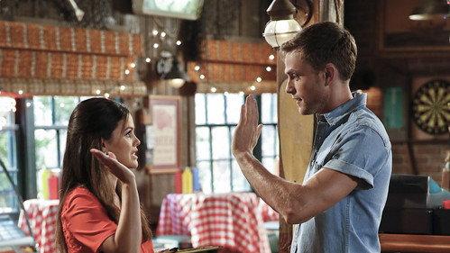 Hart of Dixie Season 4 Episode 5 - Bar-Be-Q Burritos