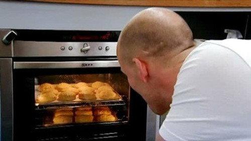 The Great British Bake Off Season 1 Episode 2 - Biscuits Week