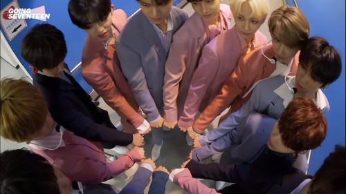 Background image for CARAT LAND behind