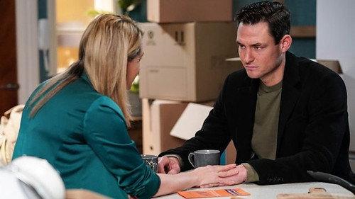 EastEnders Season 39 Episode 20 - 6639