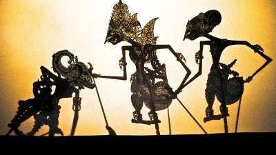 How Do They Do It? Season 16 Episode 19 - Hearing Aids, Elizabeth Line Trains, Shadow Puppets