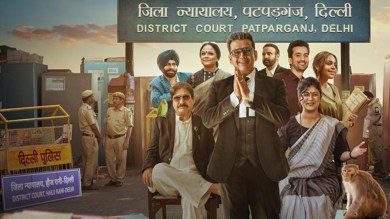 Maamla Legal Hai backdrop