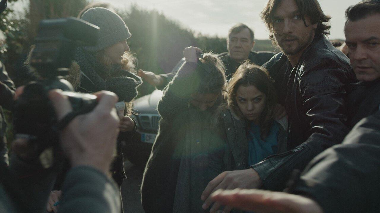 A Familiar Stranger backdrop