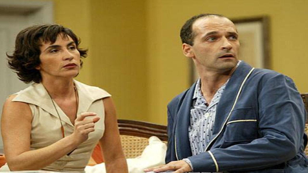 Santos da Casa backdrop